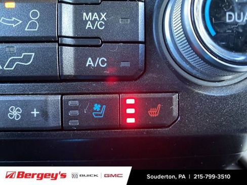 Used 2018 Ford F150 Platinum w/ Equipment Group 701A Luxury image 38