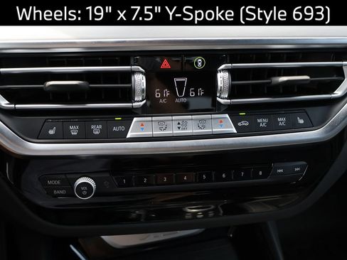 Used 2023 BMW X3 xDrive30i w/ Premium Package AWD/4WD image 27