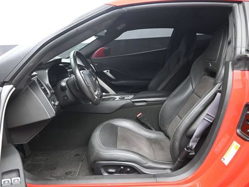 Used 2016 Chevrolet Corvette Z06 w/ 3LZ Preferred Equipment Group RWD image 24
