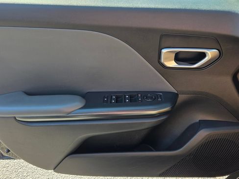 Used 2025 Kia K4 FWD image 29