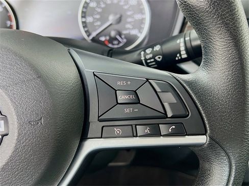 Used 2023 Nissan Altima 2.5 SV image 30