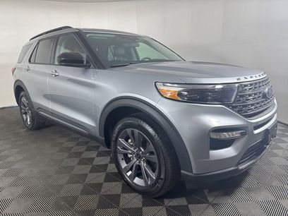 Certified 2023 Ford Explorer XLT w/ Equipment Group 202A