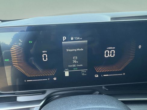 New 2026 Kia Carnival EX FWD image 43