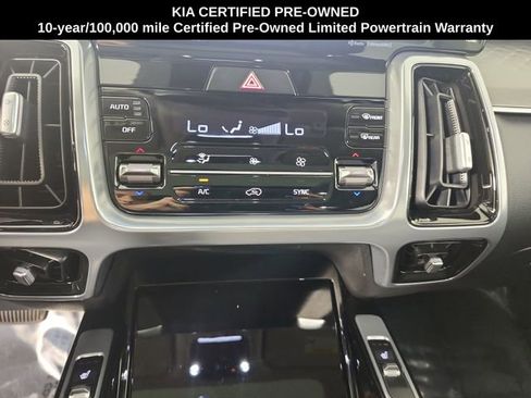 Certified 2023 Kia Sorento SX FWD image 8