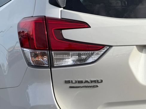 Used 2024 Subaru Forester Premium image 29