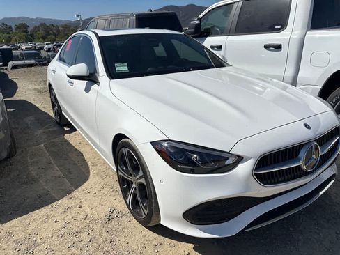 Used 2024 Mercedes-Benz C 300 Sedan image 3