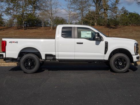 New 2026 Ford F350 XL w/ STX Appearance Package AWD/4WD image 7