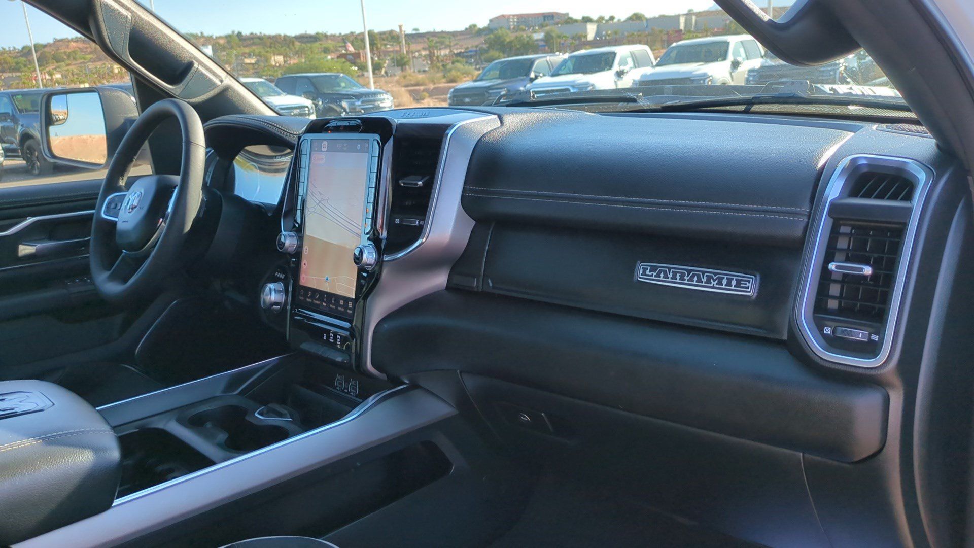 Used 2025 RAM 1500 Laramie w/ Sport Appearance Package AWD/4WD image 32