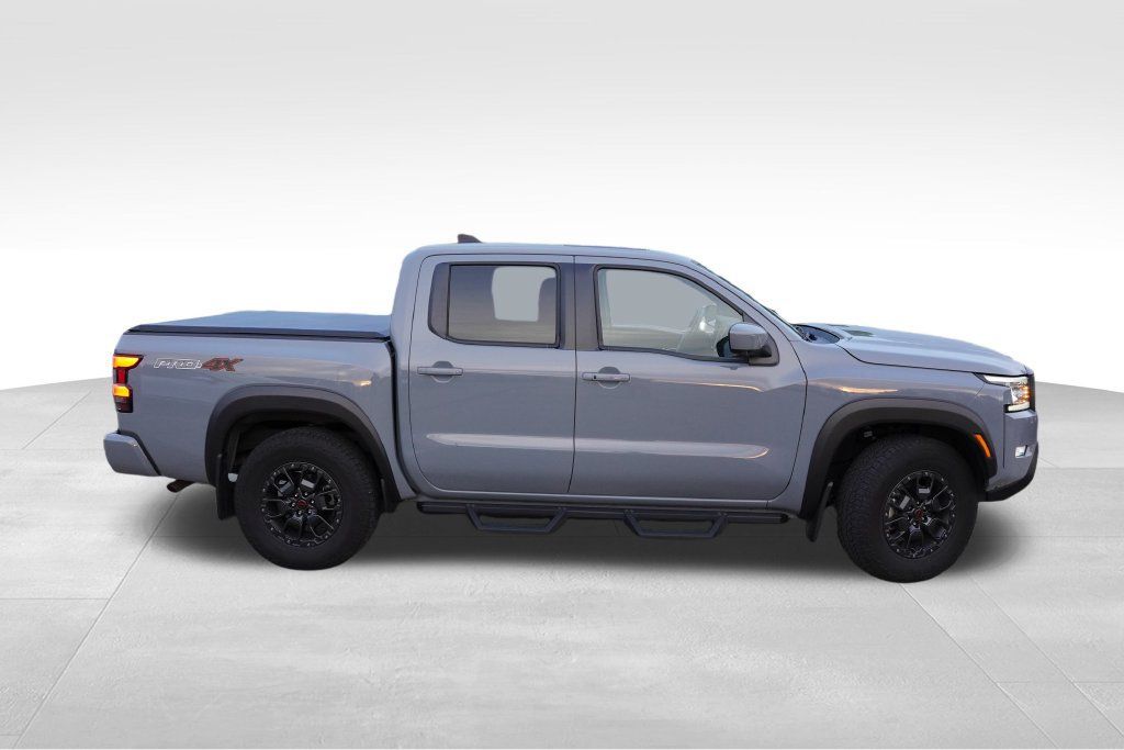 Used 2022 Nissan Frontier PRO-4X w/ Pro-4X Premium Package AWD/4WD image 2