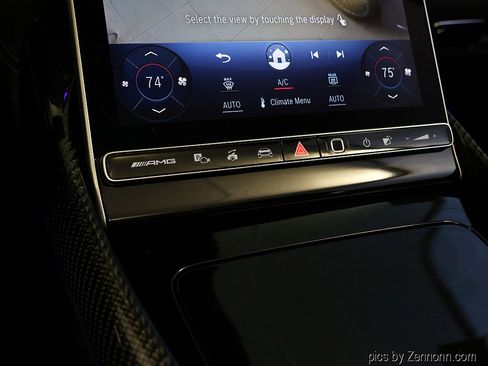 Used 2024 Mercedes-Benz SL 55 AMG 4MATIC image 27