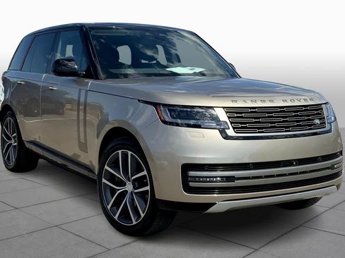 New 2025 Land Rover Range Rover SE image 2