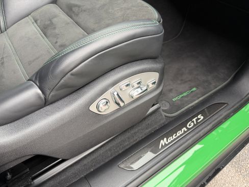 Certified 2023 Porsche Macan GTS image 19