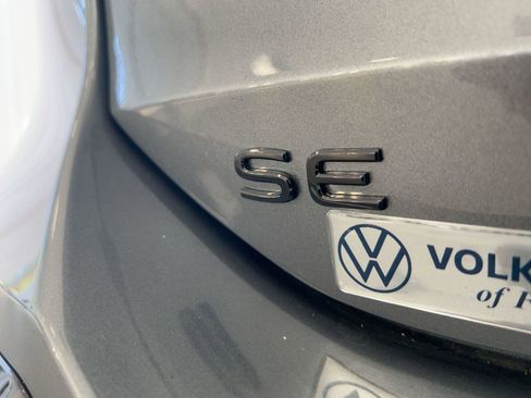 New 2026 Volkswagen Tiguan SE R-Line AWD/4WD image 34