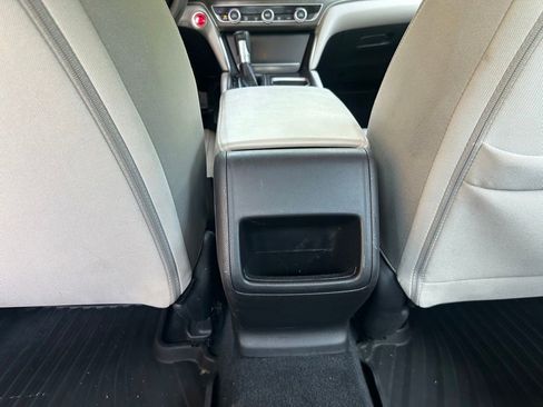 Used 2019 Honda Accord LX image 14