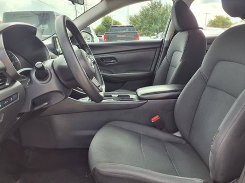 Used 2024 Nissan Sentra S FWD image 17