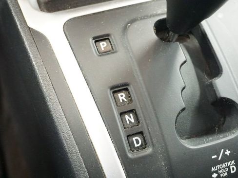 Used 2014 Jeep Compass Latitude w/ Sun/Sound Group image 28