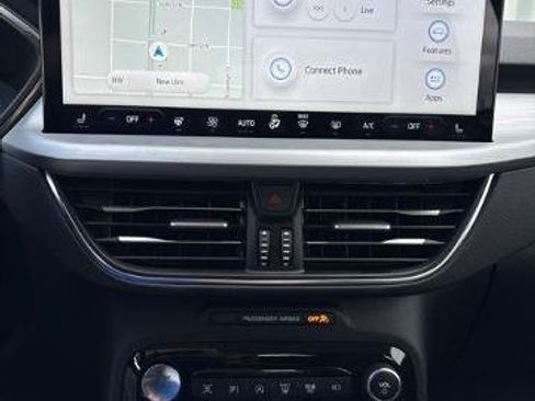 Certified 2023 Ford Escape Platinum AWD/4WD image 18