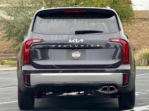 New 2025 Kia Telluride S image 6