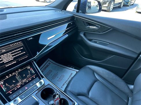 Used 2021 Audi Q7 2.0T Premium w/ Convenience Package image 29