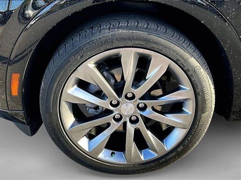 Used 2021 Buick Envision Avenir w/ Technology Package II image 10