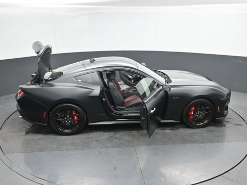 Used 2025 Ford Mustang GT Premium RWD image 51