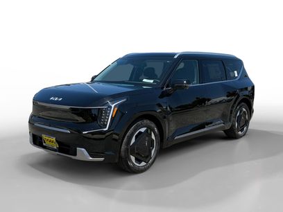 New 2026 Kia EV9 Land