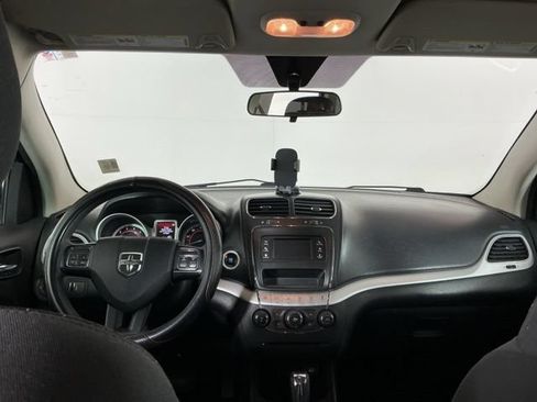 Used 2015 Dodge Journey American Value Package w/ Flexible Seating Group FWD image 21