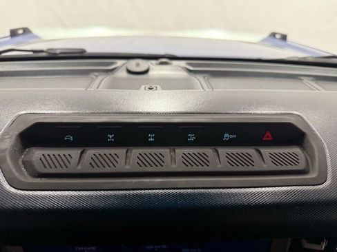 Used 2021 Ford Bronco First Edition image 41