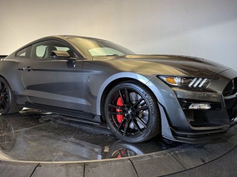 Used 2020 Ford Mustang Shelby GT500 w/ Technology Package RWD image 20