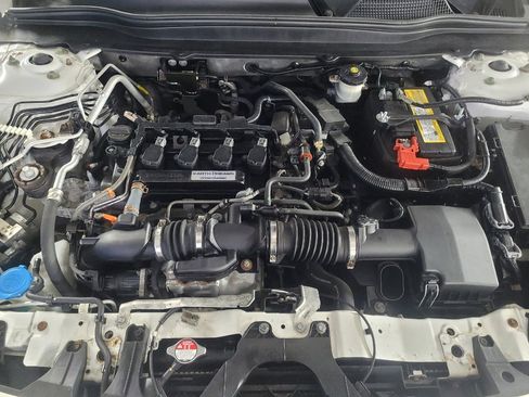 Used 2018 Honda Accord EX-L image 30