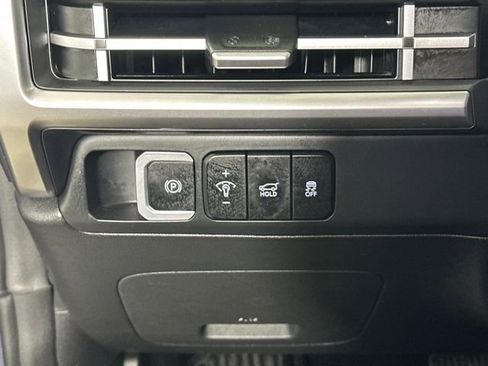 Used 2025 Hyundai Santa Fe SEL image 19