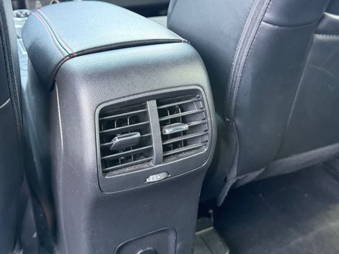 Used 2025 Ford Escape ST-Line Select AWD/4WD image 13