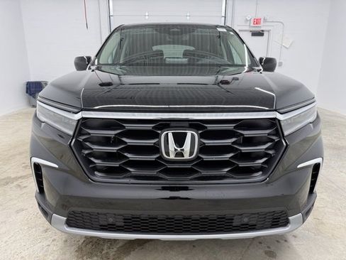 New 2025 Honda Pilot EX-L image 2