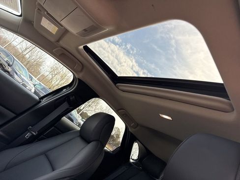 Used 2025 MAZDA CX-30 AWD 2.5 S w/ Preferred Package image 11