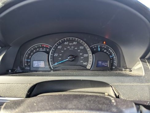 Used 2014 Toyota Camry LE image 12