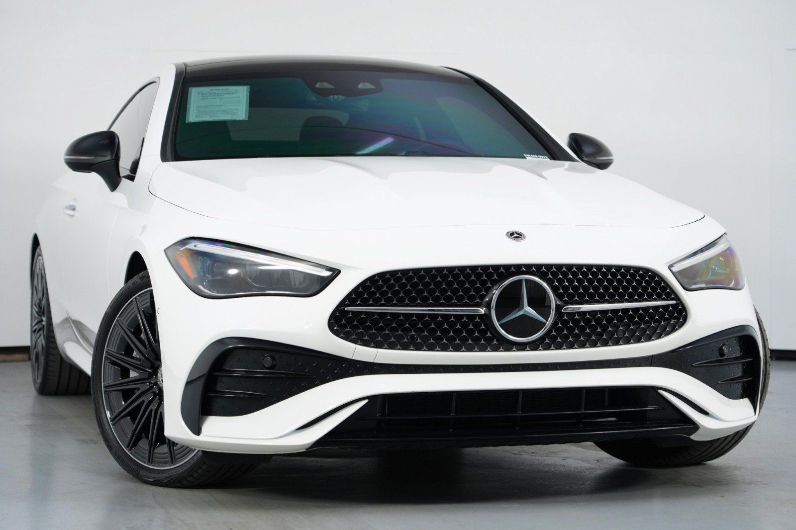 Used 2024 Mercedes-Benz CLE 450 4MATIC Coupe w/ Driver Assistance Package image 4