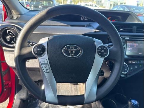 Used 2016 Toyota Prius C Two image 12