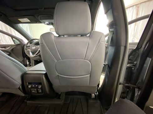 Certified 2023 Buick Enclave Essence w/ Experience Buick Package image 37