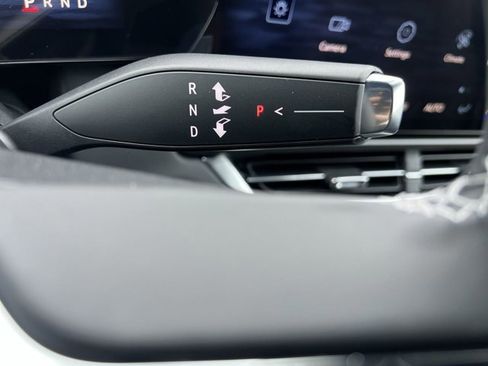 New 2026 Chevrolet Equinox EV LT image 16