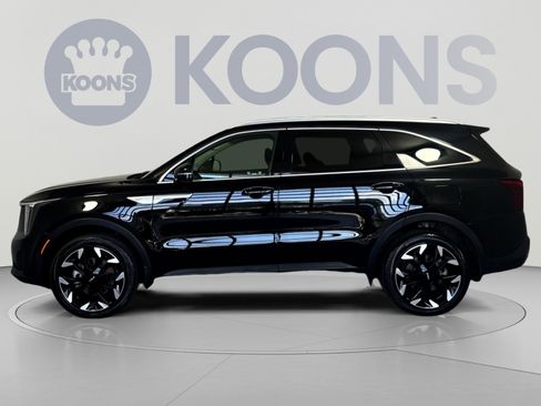 Used 2025 Kia Sorento X-Line EX AWD/4WD image 2