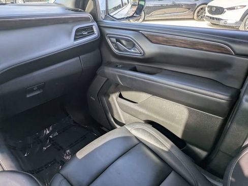 Used 2024 Chevrolet Tahoe LT RWD image 14
