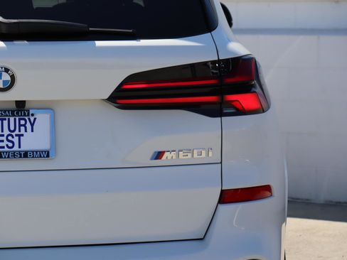 Used 2025 BMW X5 M60i image 7