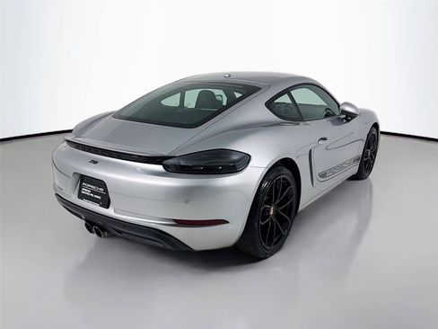 Certified 2024 Porsche 718 Cayman RWD image 24