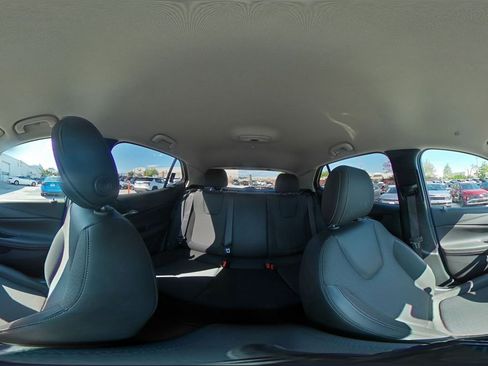 Used 2025 Buick Encore GX Preferred FWD image 41