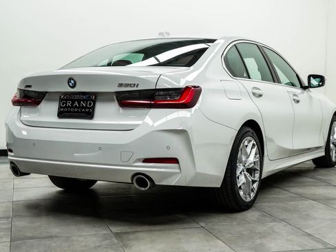 Used 2025 BMW 330i xDrive 330i xDrive image 10