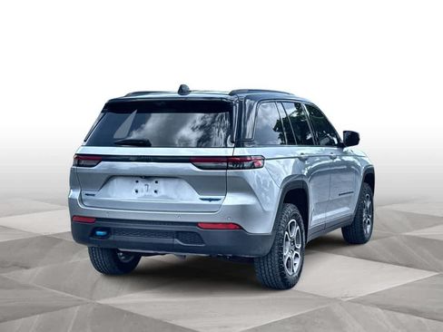 Used 2022 Jeep Grand Cherokee Trailhawk w/ Luxury Tech Group III AWD/4WD image 8