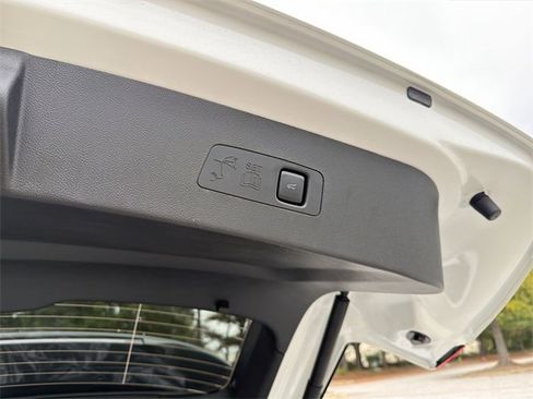 New 2026 Lincoln Corsair Reserve image 26