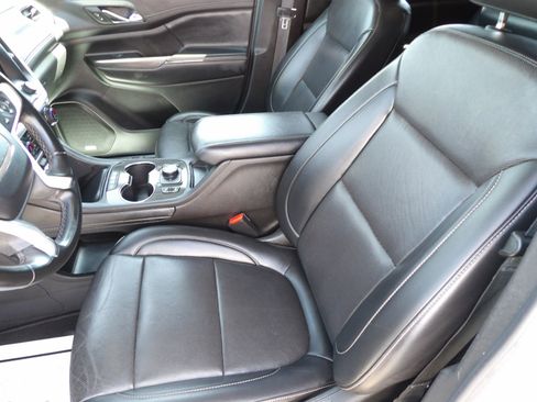 Used 2023 GMC Acadia SLT FWD image 10