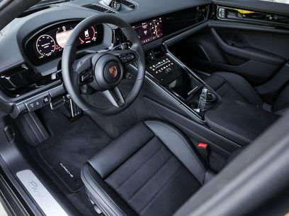 New 2026 Porsche Panamera