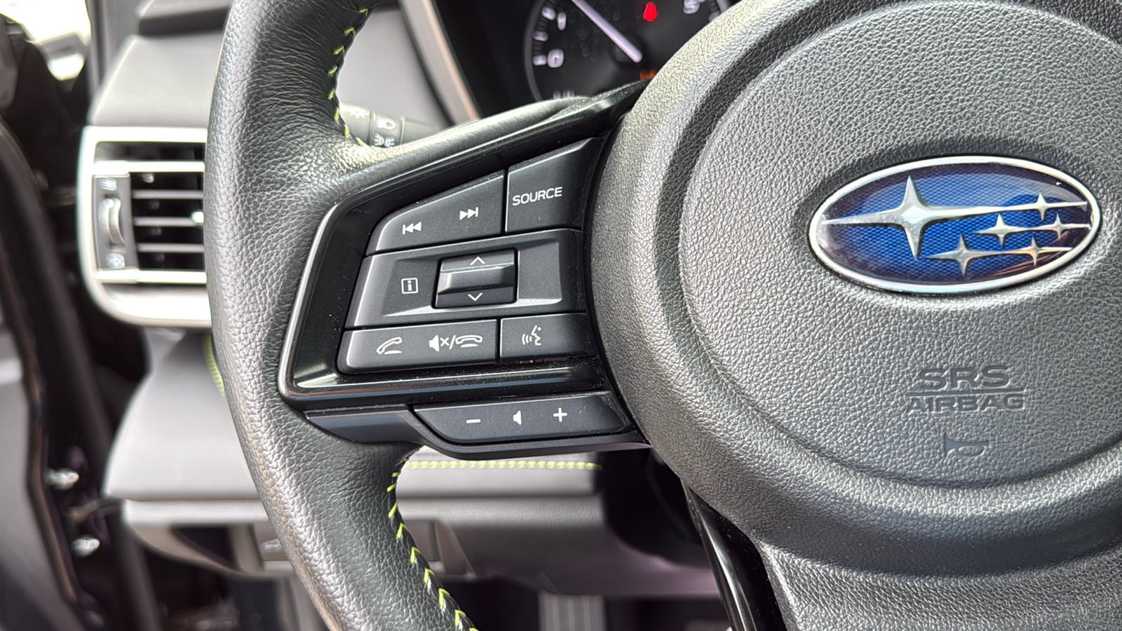 Certified 2024 Subaru Outback Onyx Edition XT AWD/4WD image 14